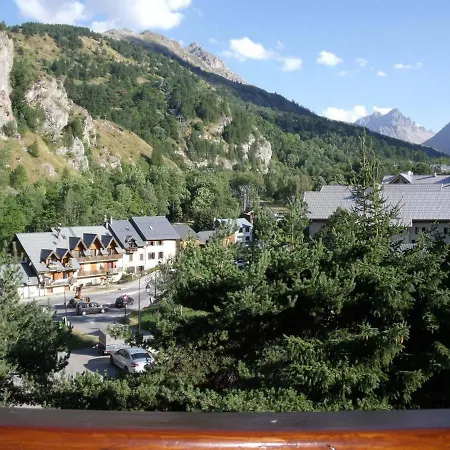 Cosy Pour 4 Avec Balcon Et Parking A - Fr-1-263-219 Apartment *